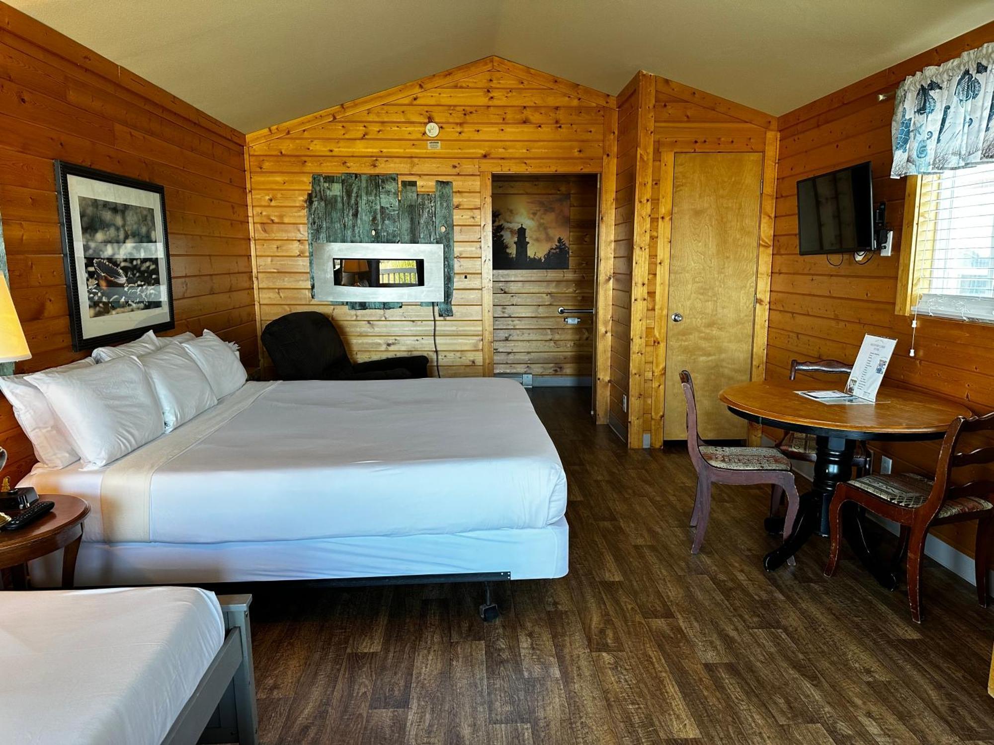 Westport Marina Cottages 外观 照片