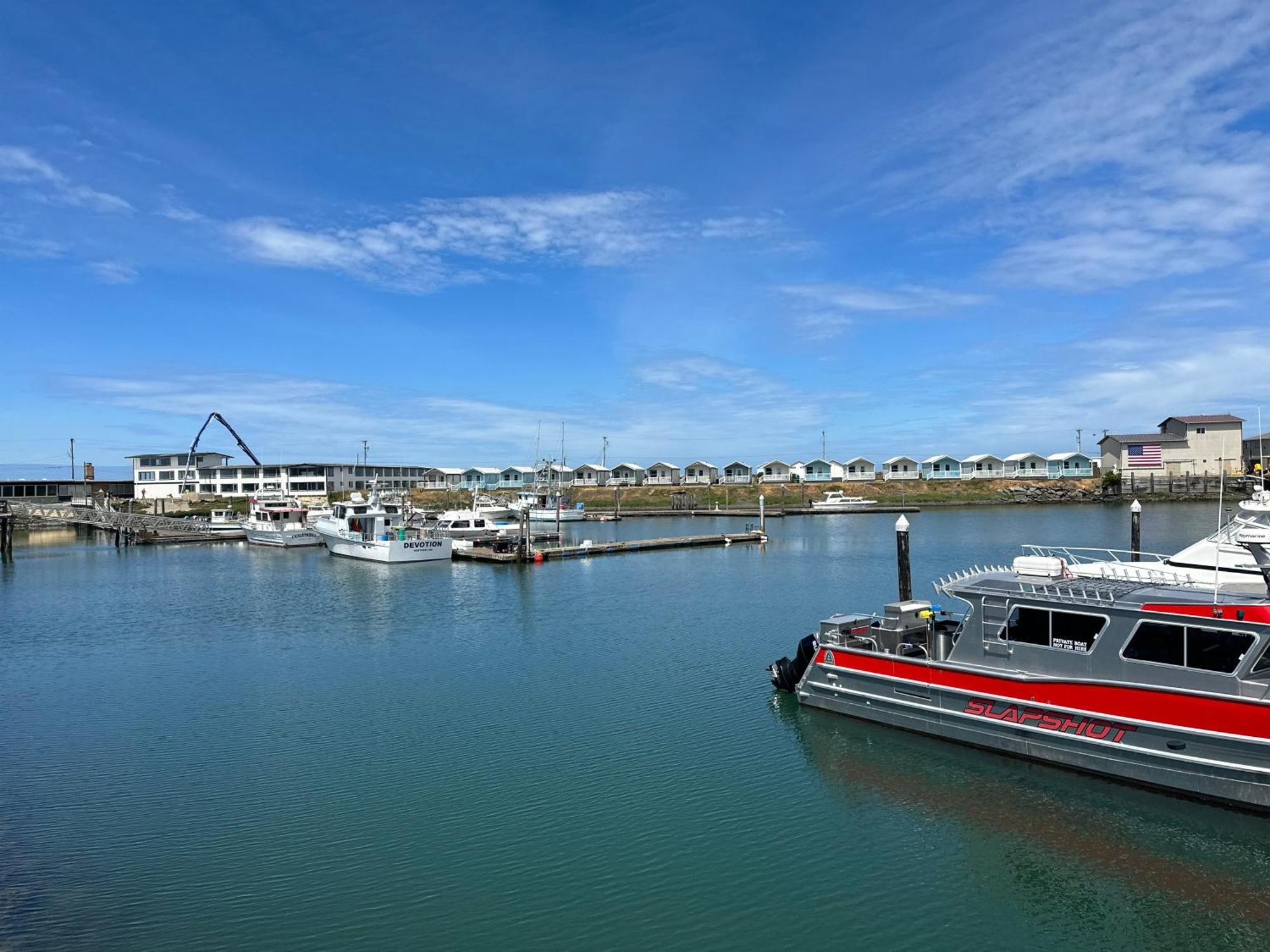 Westport Marina Cottages 外观 照片